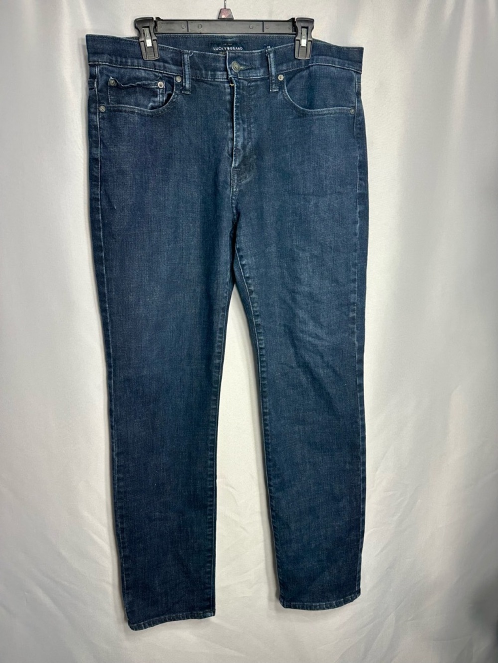 Lucky Brand Men's Slim Dark Blue Jeans size 36x32 good condition
